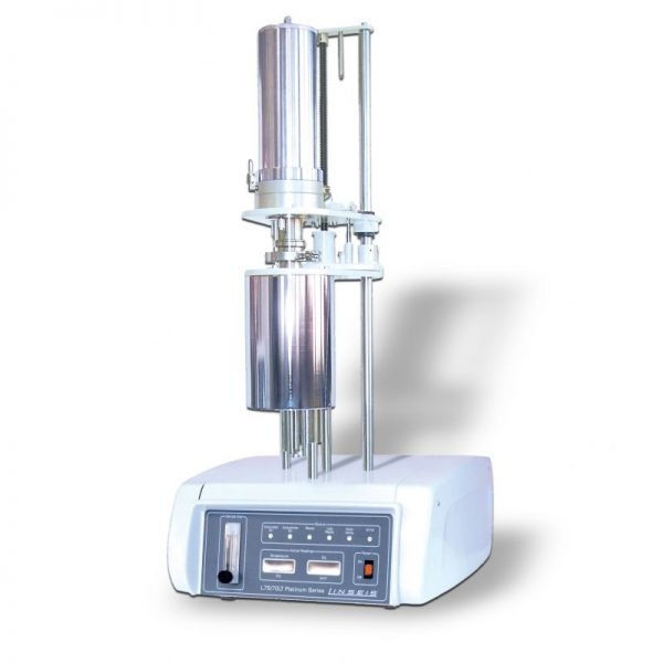 Echipament analiza termo-mecanica